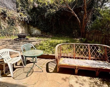 331 Lyceum Avenue - Photo Thumbnail 3