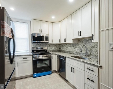 6905 Forrest Avenue - Photo Thumbnail 7