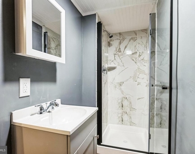 6905 Forrest Avenue - Photo Thumbnail 22