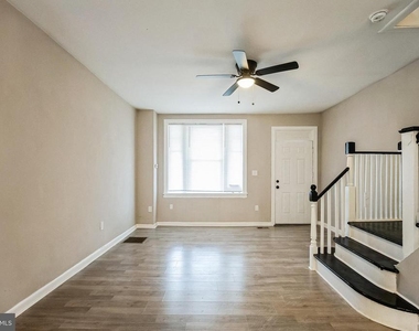 6905 Forrest Avenue - Photo Thumbnail 4