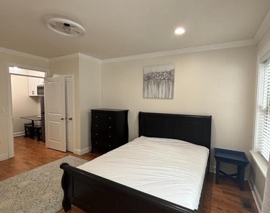 4080 Spring Garden St - Photo Thumbnail 26