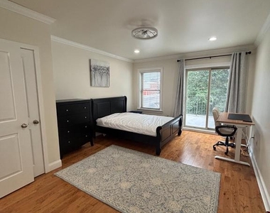 4080 Spring Garden St - Photo Thumbnail 25