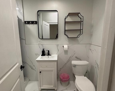 4080 Spring Garden St - Photo Thumbnail 7