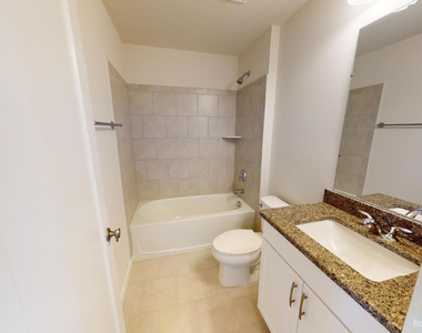2704 S Spurway Drive - Photo Thumbnail 19
