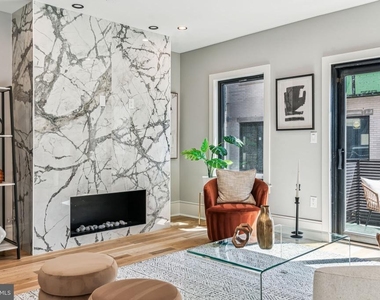 706 Latona Street - Photo Thumbnail 11
