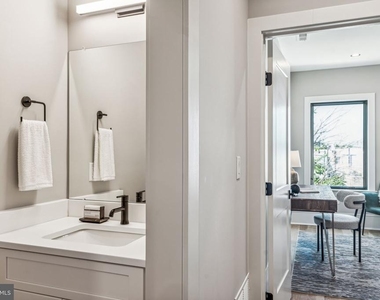 706 Latona Street - Photo Thumbnail 21