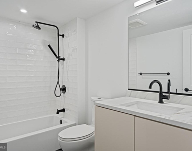 706 Latona Street - Photo Thumbnail 19