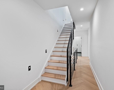 706 Latona Street - Photo Thumbnail 1