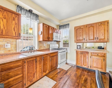 3220 Jasper Street - Photo Thumbnail 3