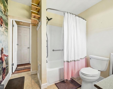 3220 Jasper Street - Photo Thumbnail 6