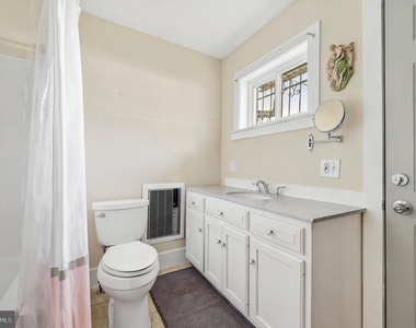 3220 Jasper Street - Photo Thumbnail 5