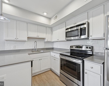 502 Gerhard Street - Photo Thumbnail 4