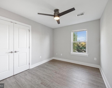 502 Gerhard Street - Photo Thumbnail 23