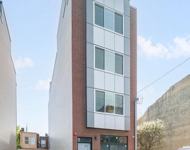 1443 N 8th Street - Photo Thumbnail 15