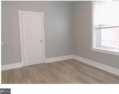 3813 N 8th Street - Photo Thumbnail 5