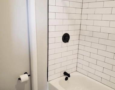 327 Race Street - Photo Thumbnail 4