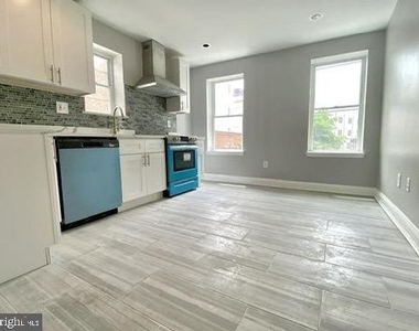1618 Fitzwater Street - Photo Thumbnail 7