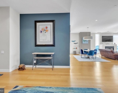 108 Arch Street - Photo Thumbnail 16