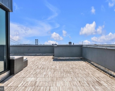 108 Arch Street - Photo Thumbnail 33