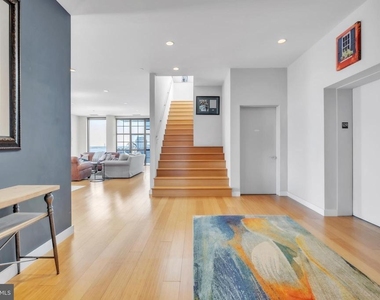 108 Arch Street - Photo Thumbnail 14