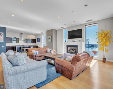 108 Arch Street - Photo Thumbnail 6