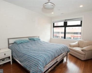 551 N Lawrence Street - Photo Thumbnail 9