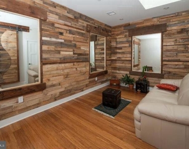 551 N Lawrence Street - Photo Thumbnail 12