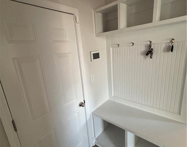 5355 Debut Avenue - Photo Thumbnail 12