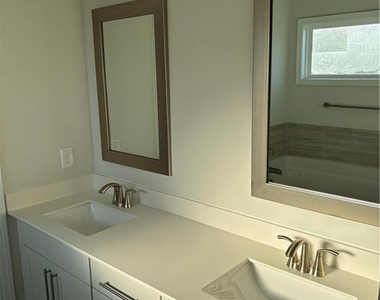 5355 Debut Avenue - Photo Thumbnail 35