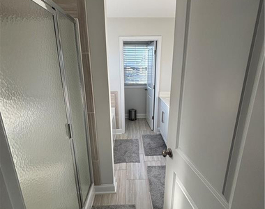 5355 Debut Avenue - Photo Thumbnail 34