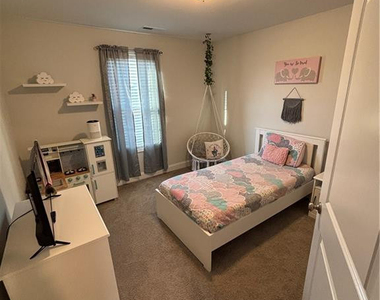 5355 Debut Avenue - Photo Thumbnail 20