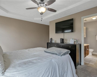 2232 Cliff Swallow Drive - Photo Thumbnail 7