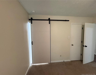 491 Oates Drive - Photo Thumbnail 11