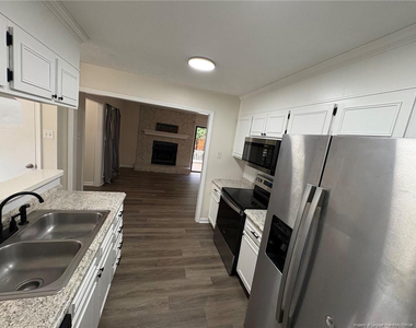 491 Oates Drive - Photo Thumbnail 7