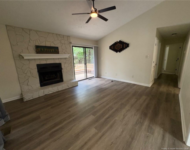 491 Oates Drive - Photo Thumbnail 2