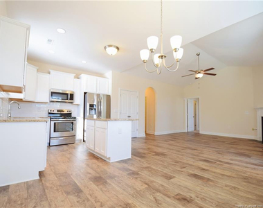 154 Heatherwood Drive - Photo Thumbnail 6