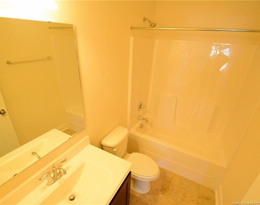 154 Heatherwood Drive - Photo Thumbnail 10