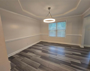 102 Whistling Pines Drive - Photo Thumbnail 6