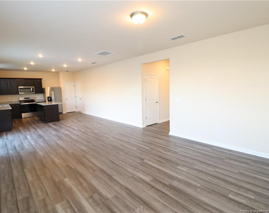 1524 Justice Union Court - Photo Thumbnail 6