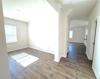 937 Ocean Court - Photo Thumbnail 3