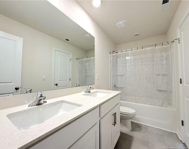937 Ocean Court - Photo Thumbnail 14