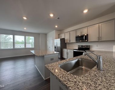 724 Dorset Stream Drive - Photo Thumbnail 9