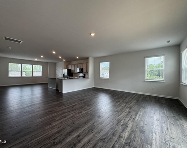 724 Dorset Stream Drive - Photo Thumbnail 8