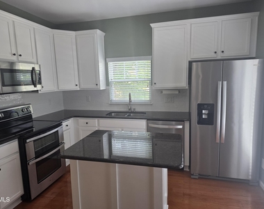 124 Braeside Court - Photo Thumbnail 1
