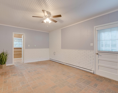 2026 Jefferson Drive - Photo Thumbnail 11