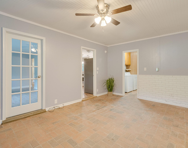 2026 Jefferson Drive - Photo Thumbnail 12