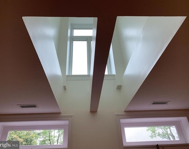 414 Old Lancaster Road - Photo Thumbnail 28
