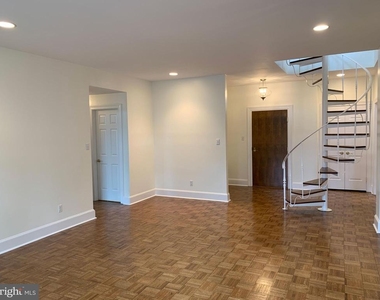 414 Old Lancaster Road - Photo Thumbnail 46