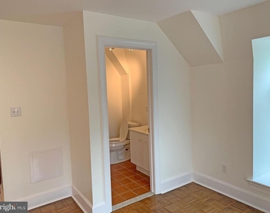 414 Old Lancaster Road - Photo Thumbnail 51