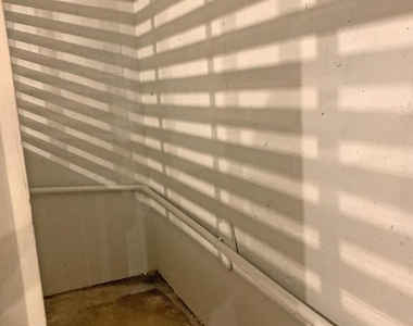 414 Old Lancaster Road - Photo Thumbnail 60